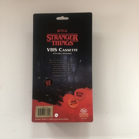 Stranger Things Netflix Retro VHS Video Cassette Kitchen Sponge Set Gag Gift NEW - Picture 2 of 7